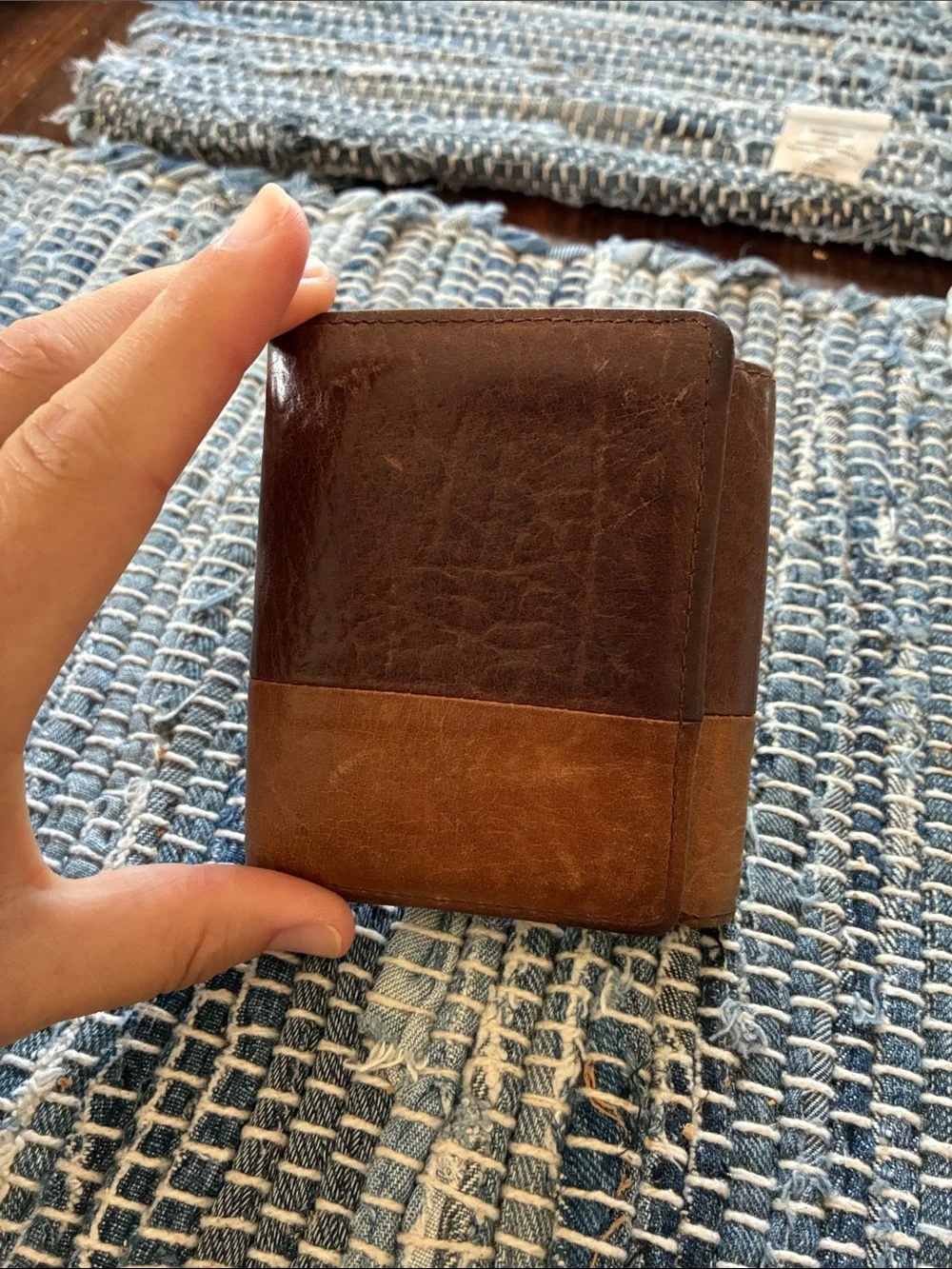 Duluth Trading Men's Two-Tone Brown Leather Bi-Fold Wallet